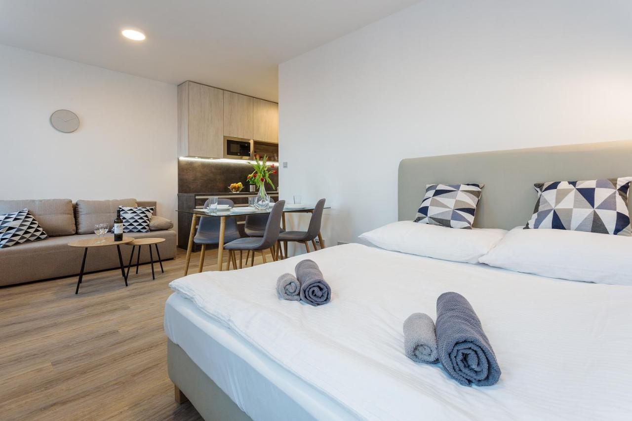 Harfa Apartments 布拉格 外观 照片