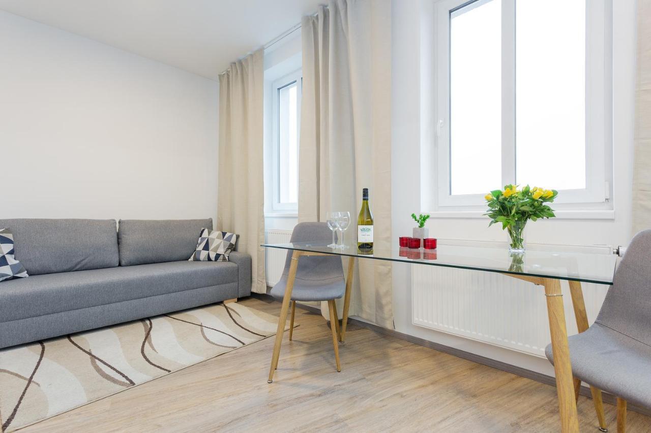 Harfa Apartments 布拉格 外观 照片