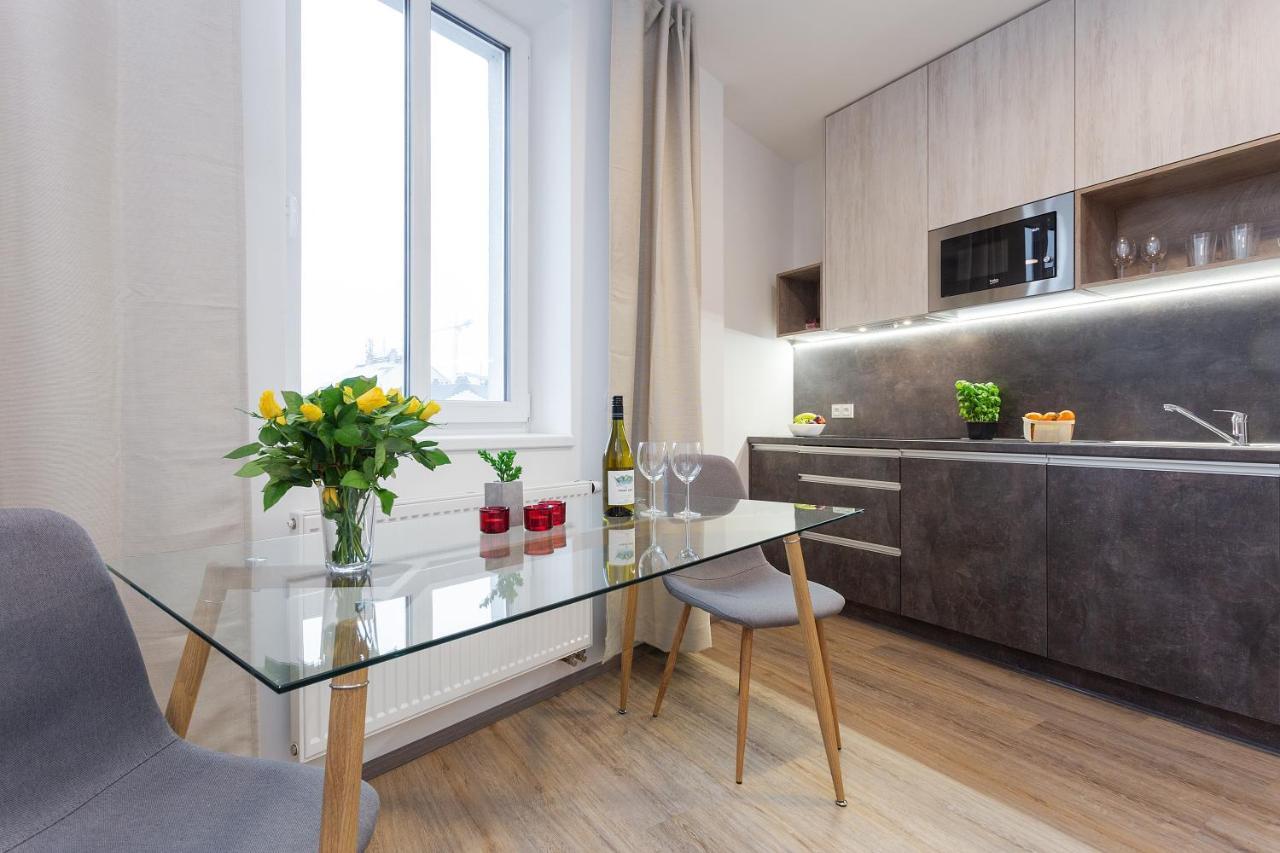 Harfa Apartments 布拉格 外观 照片